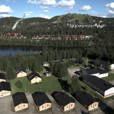 Matkailumaja Heikkala Cottages Ruka Exterior photo