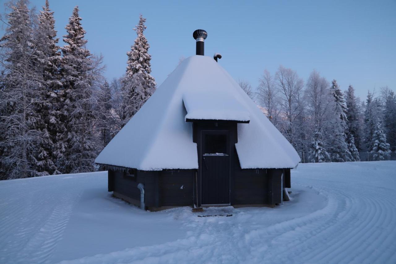 Matkailumaja Heikkala Cottages Ruka Exterior photo
